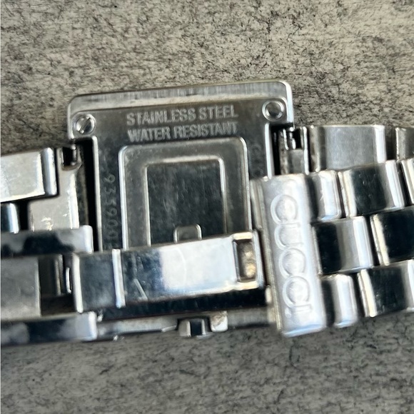 Gucci watch - Picture 4 of 4